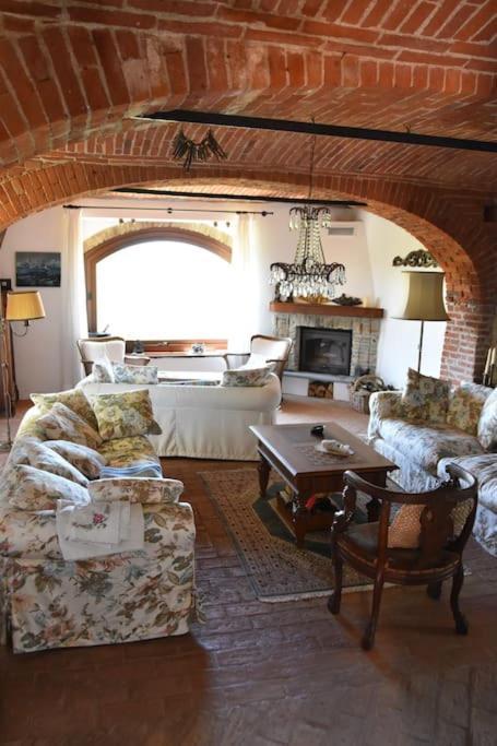 Willa Rustico Im Piemont Mit Panorama Clavesana Zewnętrze zdjęcie